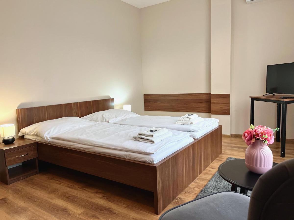 Hotel Arena Brumov Ngoại thất bức ảnh