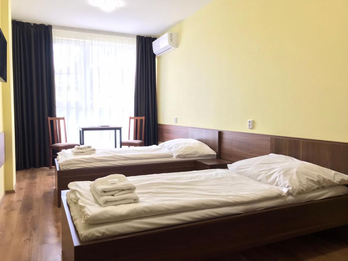 Hotel Arena Brumov Ngoại thất bức ảnh